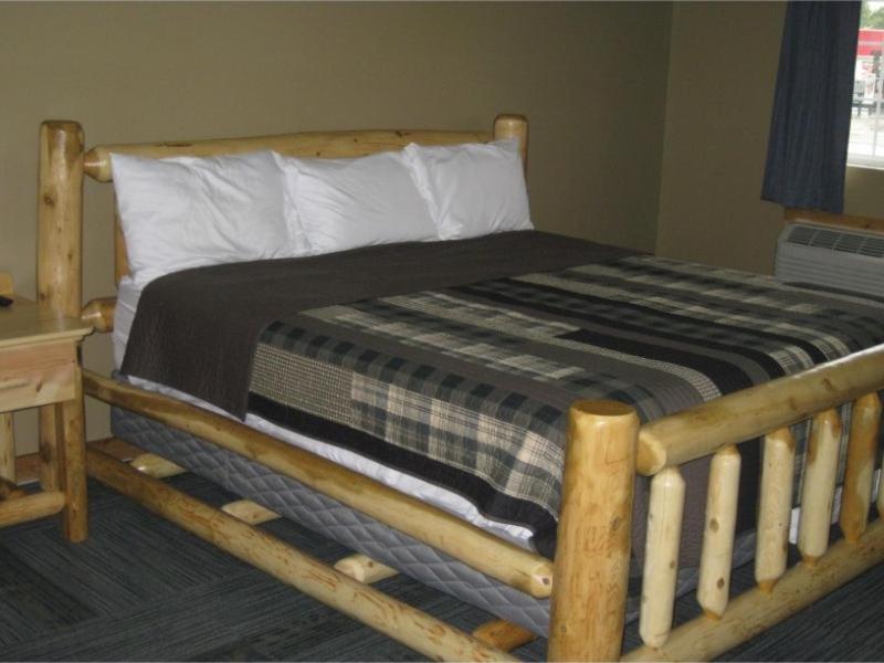 Big Horse Inn And Suites Lewistown Buitenkant foto
