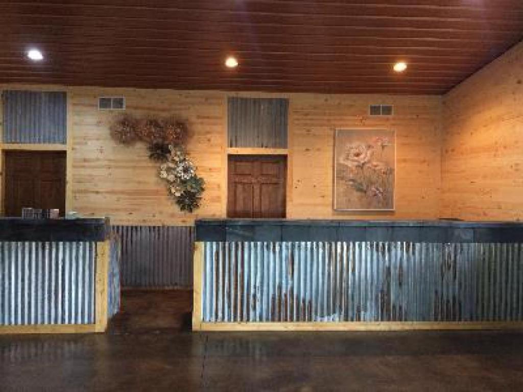 Big Horse Inn And Suites Lewistown Buitenkant foto